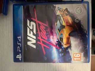 PS4 (PlayStation 4) Negra + 2 Mandos