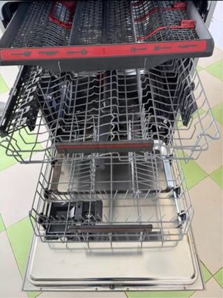 Lavavajillas AEG casi nuevo