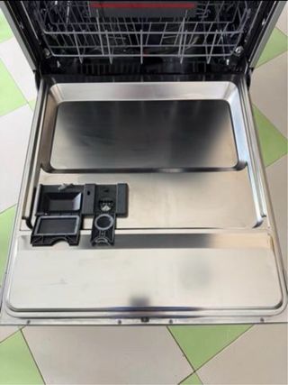 Lavavajillas AEG casi nuevo