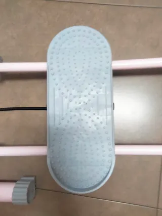 Máquina para tonificar y ejercitar piernas rosa