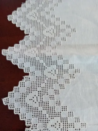 Asciugamano lino ricamato a mano 130x64 cm