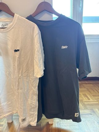 Lote 2 Camisetas Pull and Bear SWD