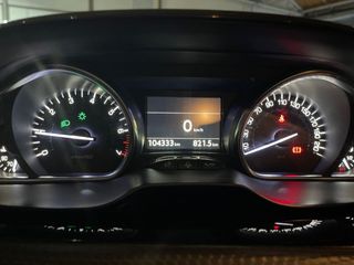 Peugeot 2008 1.2 PureTech 130 Allure S&S