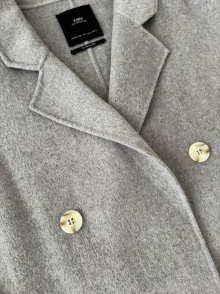 Abrigo Lana Gris Zara