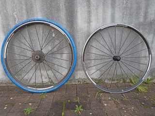 Trek Madone 3.1 Carbono Tam 54 – 2 Pares de Rodas