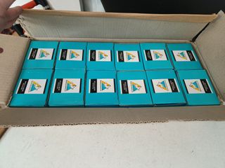 CAJA COMPLETA CON 12 BOLAS DE NIEVE FIGURAS PVC