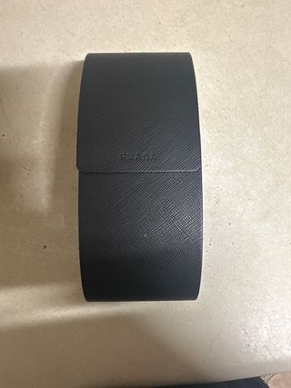 Gafas de sol Prada negras