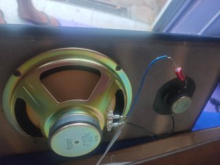 Altavoces Sansui Negros