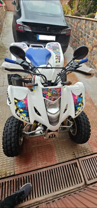 Suzuki LTZ 400 Quad