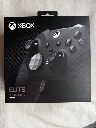 Xbox Series X + Mando Elite 2 +Accesorios y Juegos