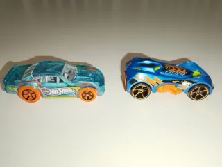 3 Coches Hot Wheels Mattel