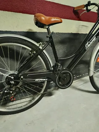 Bicicleta Fairway Negra con Cesta