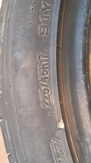 Neumáticos 225/45 R17 Good Yeard