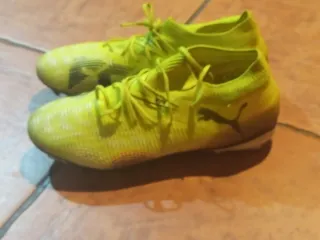 Zapatillas Puma Futbol Amarillas