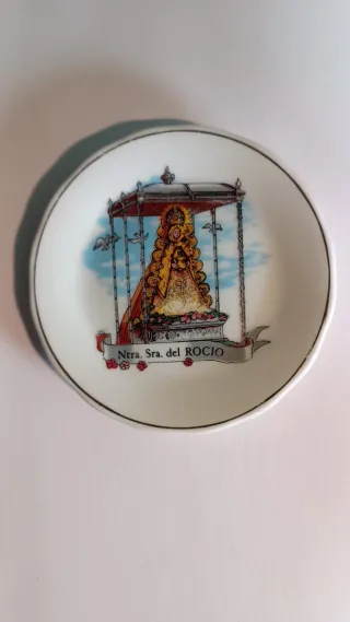 REGALO Plato decorativo Virgen del Rocío