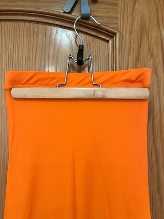 Falda flamenca naranja y blanco lunares de niña.