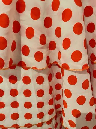 Falda flamenca naranja y blanco lunares de niña.