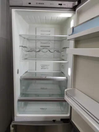 Nevera Bosch 200x60cm A+ no Frost con Garantia