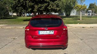 ¡SIN ENTRADA! FORD FOCUS 125CV
