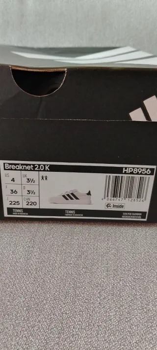 Zapatillas Adidas Blancas y Negras