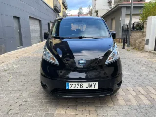 Nissan NV200 2016