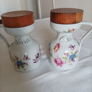 Set Oliera e Acetiera in Porcellana con Tappi in L