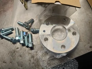 Separadores de Ruedas Simon Racing