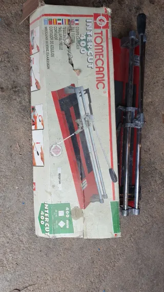 Cortazulejos profesional