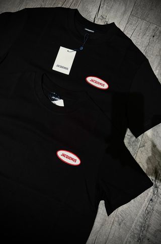 Camiseta Off-White Negra y Dorada Caballero