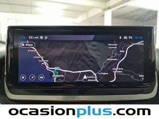 Peugeot 2008 Allure Hybrid eDCS6 100 kW (136 CV)