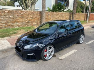 Volkswagen Golf R 2.0 271cv
