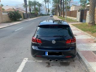 Volkswagen Golf R 2.0 271cv