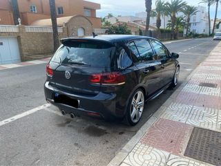 Volkswagen Golf R 2.0 271cv