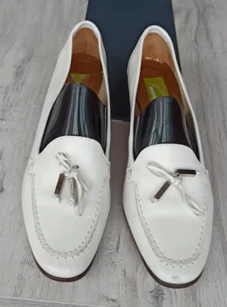 Zapatos de tacón blancos talla 40