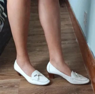 Zapatos de tacón blancos talla 40