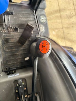 Tractor Lovol M404 con cabina 65 cv 4 cilindros