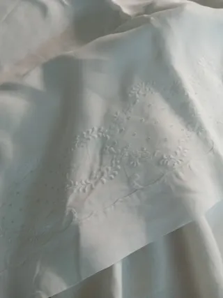 Lenzuola lino ricamate a mano con 2 federe adattat