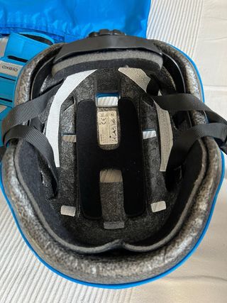 Patines Oxelo Talla 28-30 con Protecciones y Casco