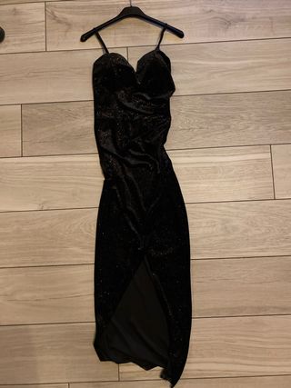 Vestito lungo aderente con spacco e brillantini