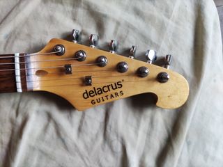 Guitarra Eléctrica Delacrus Stratocaster Korea