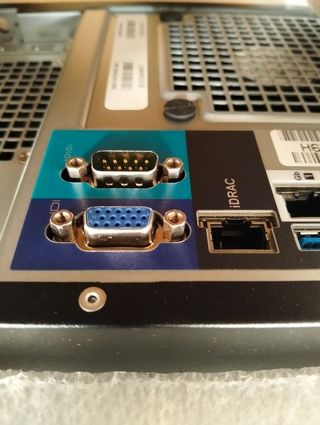 DELL PowerEdge T140 Torre – Server Intel Xeon