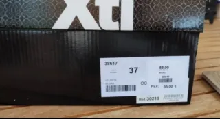 Botines Xti Negros Tacon Hebilla