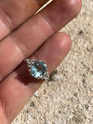 Sortija aguamarina 10x8mm oro y diamantes