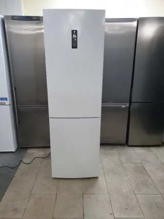 Nevera Haier 190x60cm A+ no Frost con Garantía