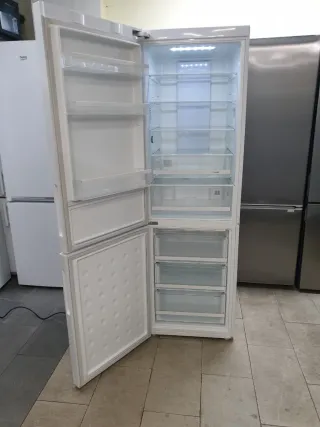 Nevera Haier 190x60cm A+ no Frost con Garantía