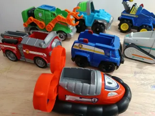 Lote Vehículos Patrulla Canina