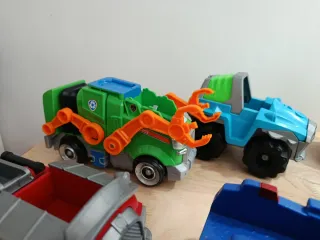 Lote Vehículos Patrulla Canina