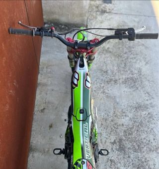 Moto trial Vertigo vertical 300