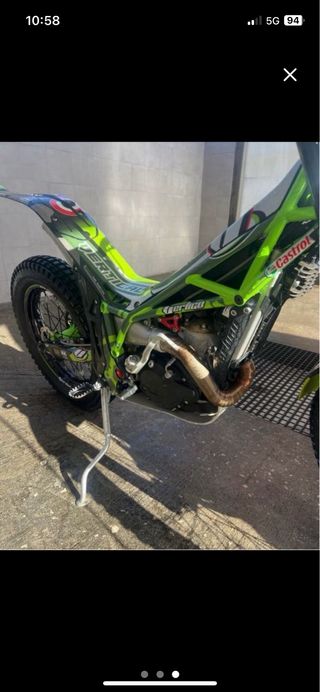 Moto trial Vertigo vertical 300