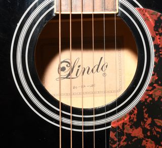 Guitarra Electroacústica Lindo Negra